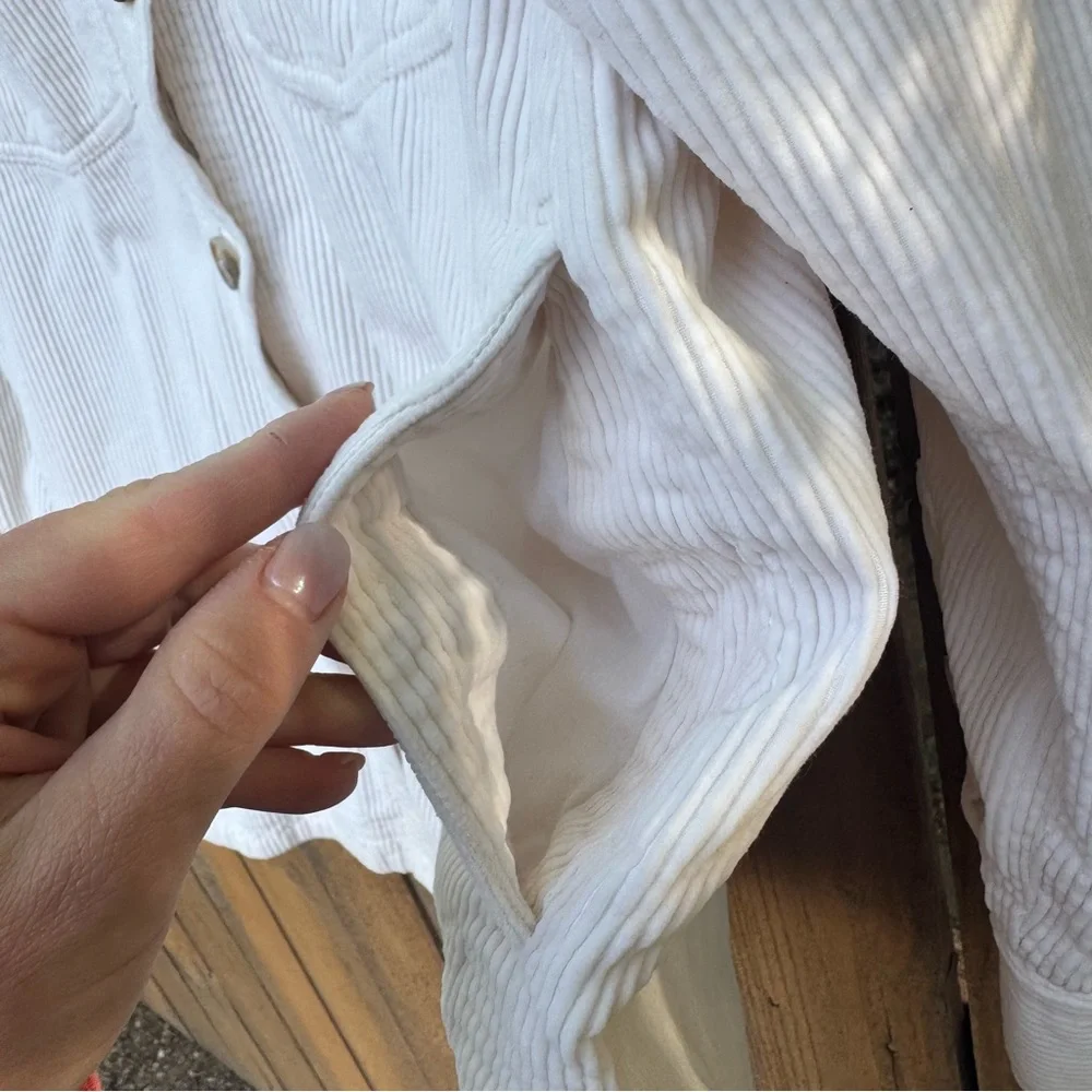 Madewell Corduroy Button Up Shirt/Jacket - Picture 2 of 7